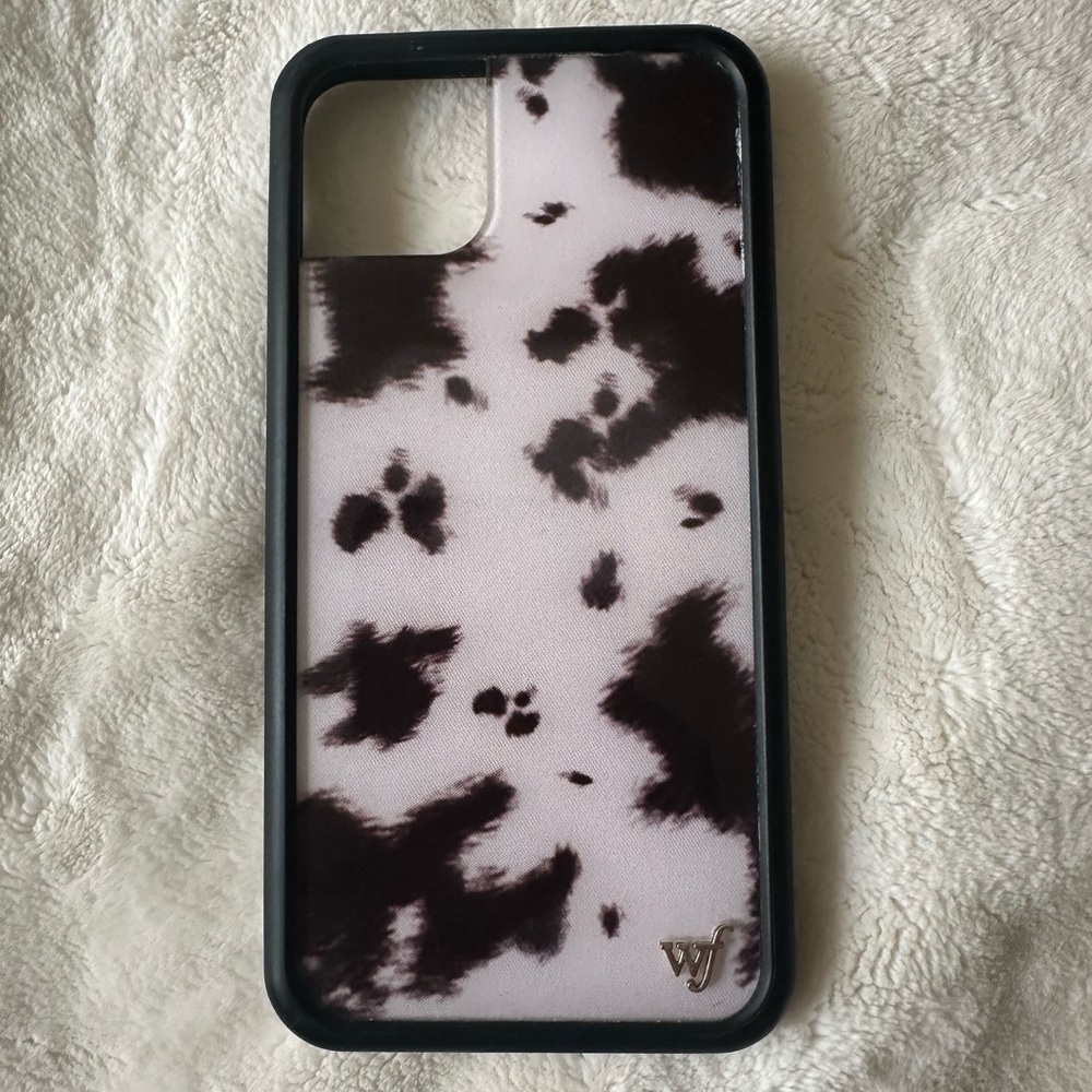 🖤 Wildflower “Cow Hide” iPhone 11 Pro Max Case 🖤